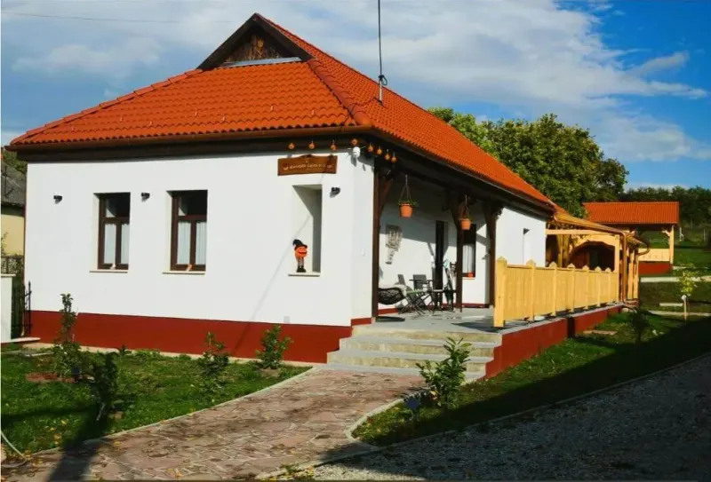 Geszthouse - Tulipános Vendégház