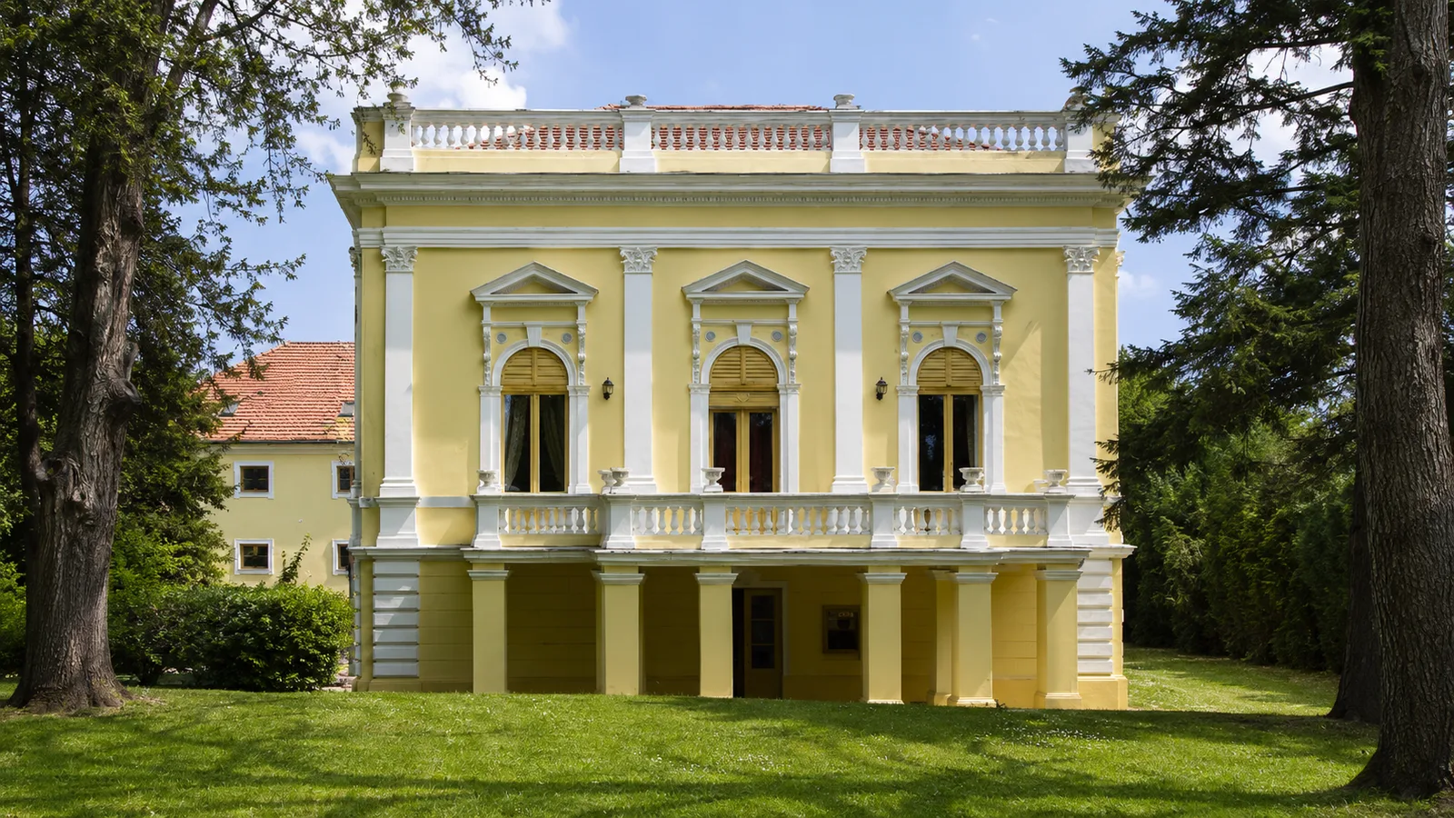 A bikali Puchner-kastély historizáló épülete – MI-vel generált illusztráció